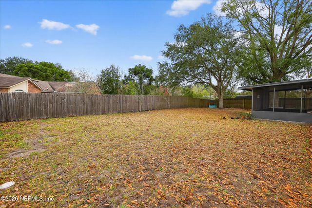 9614 MAYVILLE Drive E, Jacksonville, FL 32222