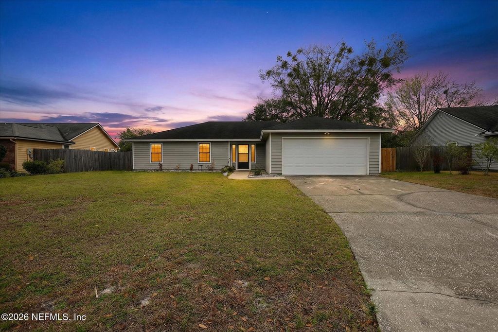 9614 MAYVILLE Drive E, Jacksonville, FL 32222