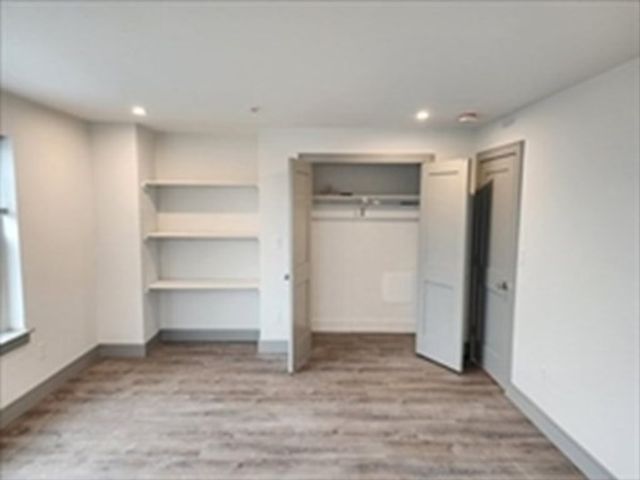 522 Bridge St 3, Weymouth, MA 02191