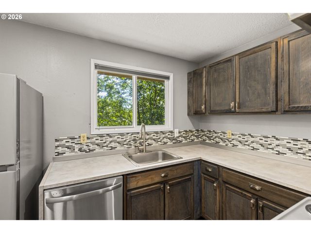 603 Se 148TH Ave, Portland, OR 97233