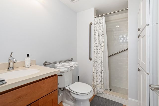 52 Sanborn Street 202, Reading, MA 01867