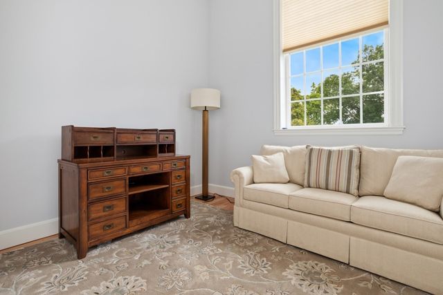 52 Sanborn Street 202, Reading, MA 01867