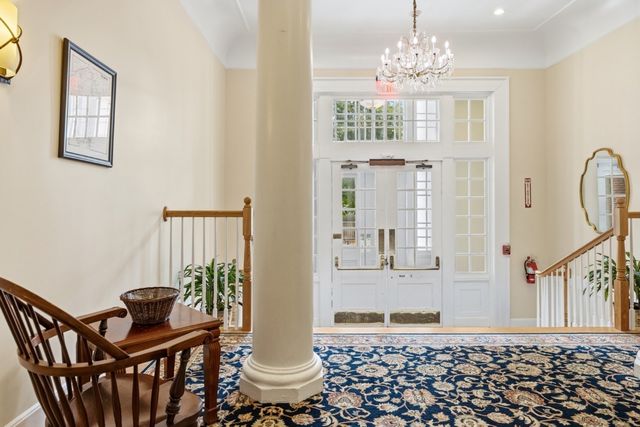 52 Sanborn Street 202, Reading, MA 01867