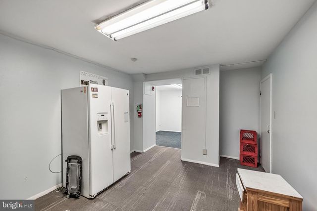 1025 LINDEN AVE, Williamstown, NJ 08094