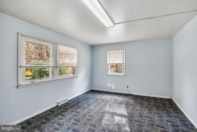 1025 LINDEN AVE, Williamstown, NJ 08094