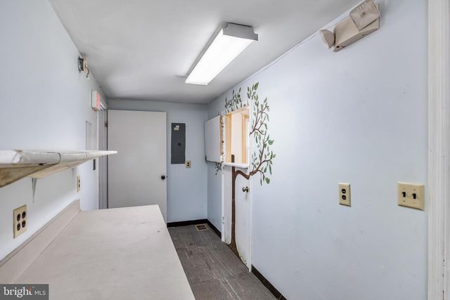 1025 LINDEN AVE, Williamstown, NJ 08094