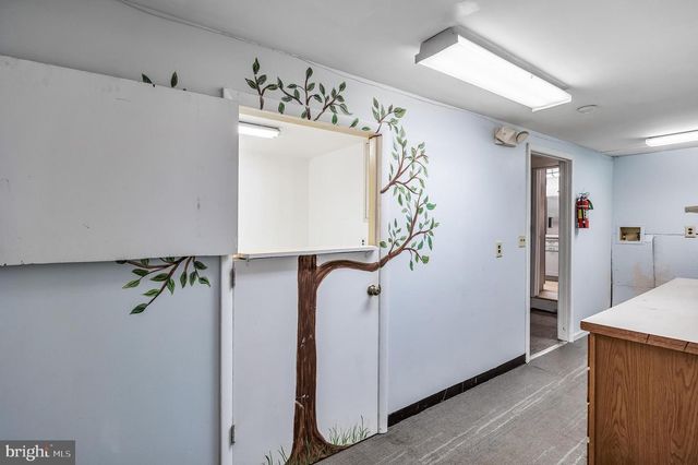 1025 LINDEN AVE, Williamstown, NJ 08094