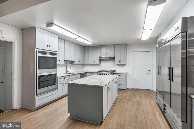 1025 LINDEN AVE, Williamstown, NJ 08094