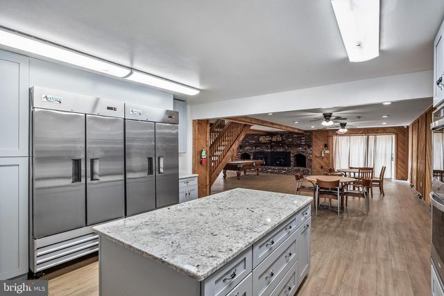 1025 LINDEN AVE, Williamstown, NJ 08094