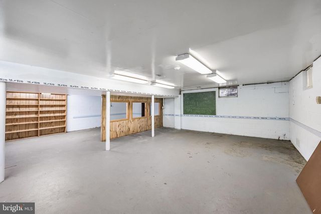 1025 LINDEN AVE, Williamstown, NJ 08094