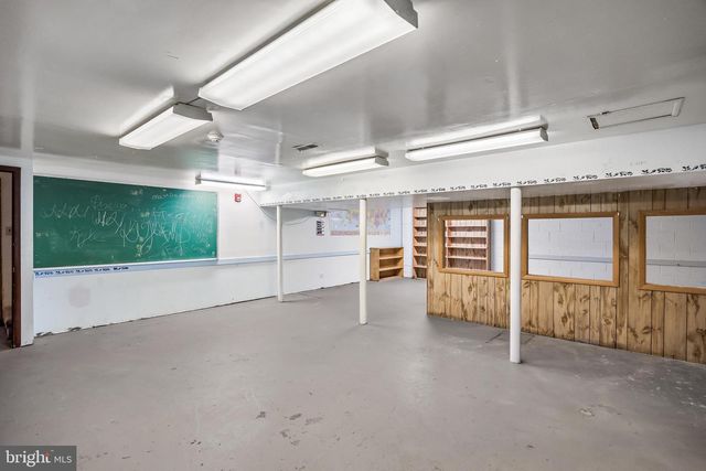 1025 LINDEN AVE, Williamstown, NJ 08094