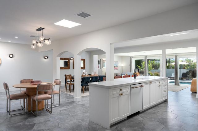 353 W Via Sol, Palm Springs, CA 92262