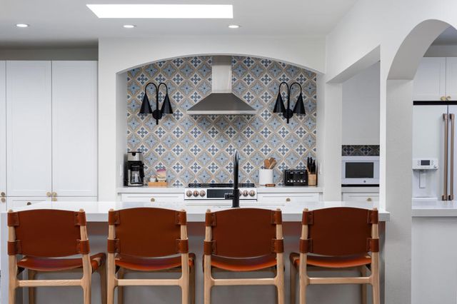 353 W Via Sol, Palm Springs, CA 92262