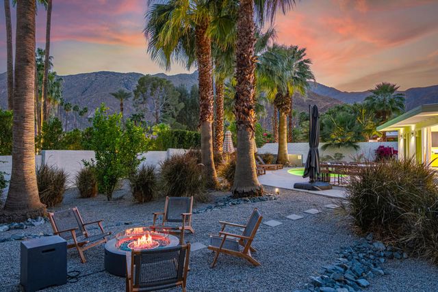 353 W Via Sol, Palm Springs, CA 92262