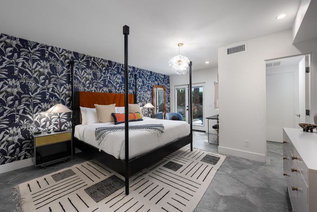 353 W Via Sol, Palm Springs, CA 92262