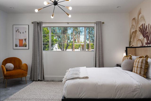 353 W Via Sol, Palm Springs, CA 92262