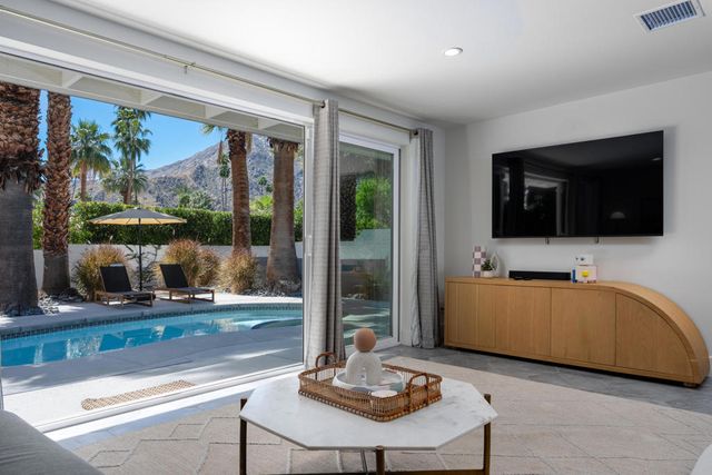 353 W Via Sol, Palm Springs, CA 92262