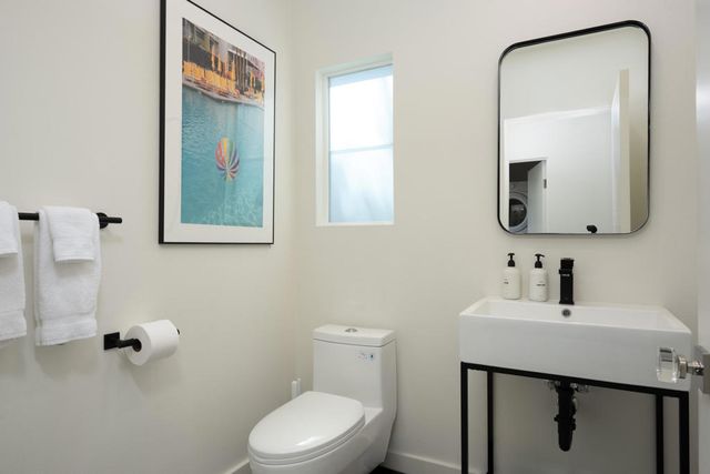 353 W Via Sol, Palm Springs, CA 92262