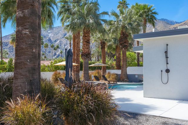 353 W Via Sol, Palm Springs, CA 92262