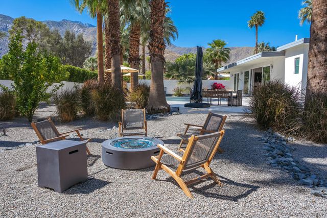353 W Via Sol, Palm Springs, CA 92262