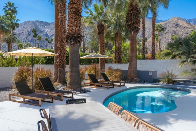 353 W Via Sol, Palm Springs, CA 92262