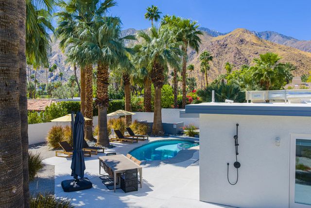 353 W Via Sol, Palm Springs, CA 92262