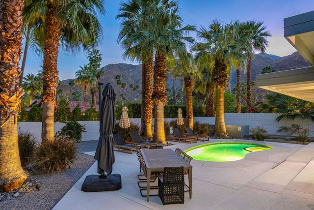 353 W Via Sol, Palm Springs, CA 92262