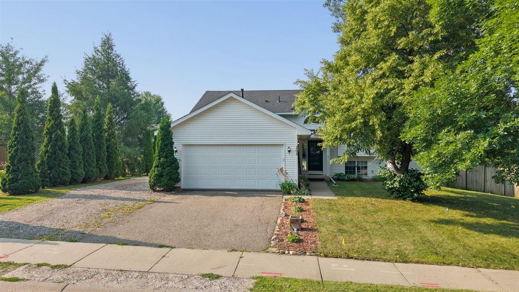 202 Crystal Lane, Montrose, MN 55363 — photo 2