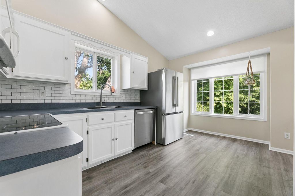 202 Crystal Lane, Montrose, MN 55363 — photo 3