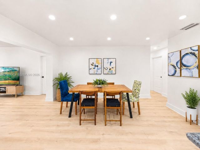 2761 SW 92nd Place, Miami, FL 33165