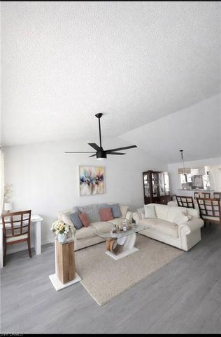 1476 Churchill CIR J-202, Naples, FL 34116