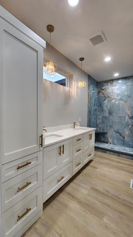 101 Pine Ridge Road, New Hartford, IA 50660