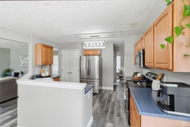 7894 Wilderness Way, Hamilton Twp, OH 45039