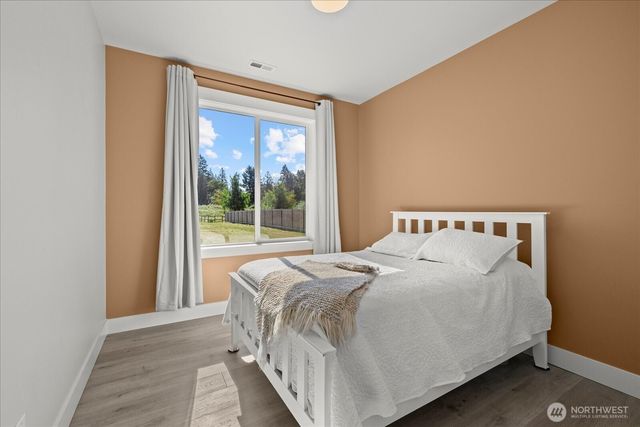 1427 114th Avenue E, Edgewood, WA 98372