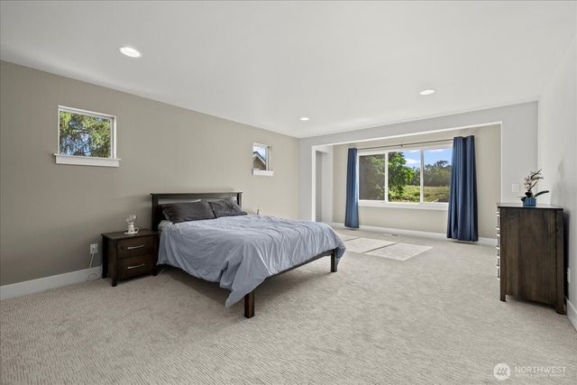 1427 114th Avenue E, Edgewood, WA 98372