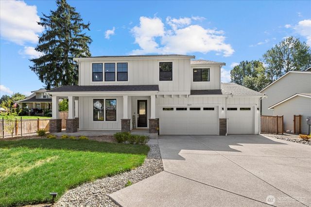 1427 114th Avenue E, Edgewood, WA 98372