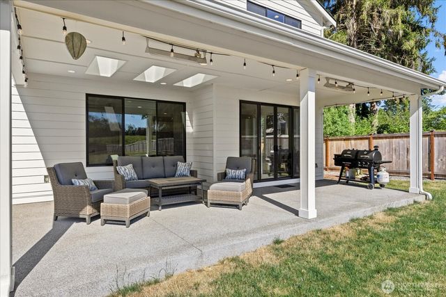 1427 114th Avenue E, Edgewood, WA 98372