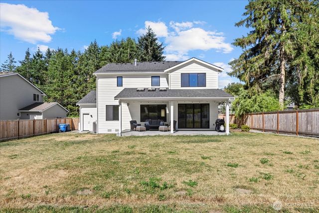 1427 114th Avenue E, Edgewood, WA 98372