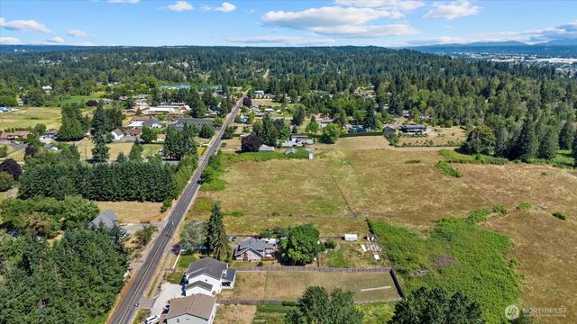 1427 114th Avenue E, Edgewood, WA 98372