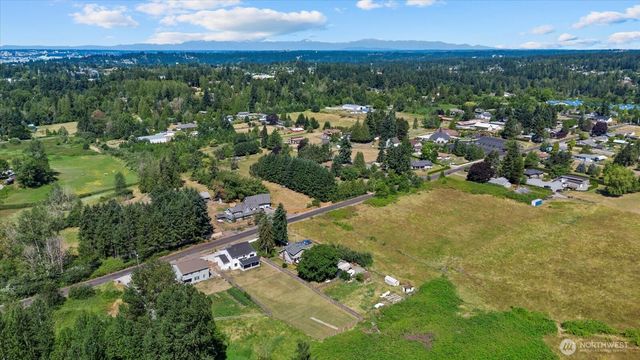 1427 114th Avenue E, Edgewood, WA 98372