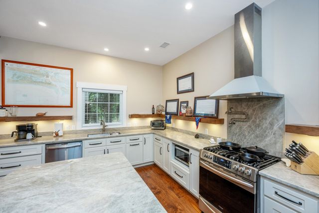 869 Sonny Boy Lane, Johns Island, SC 29455