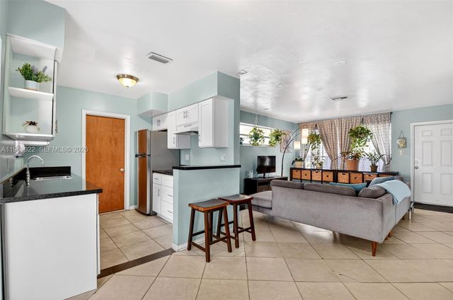 144 NW 9th Ave, Delray Beach, FL 33444