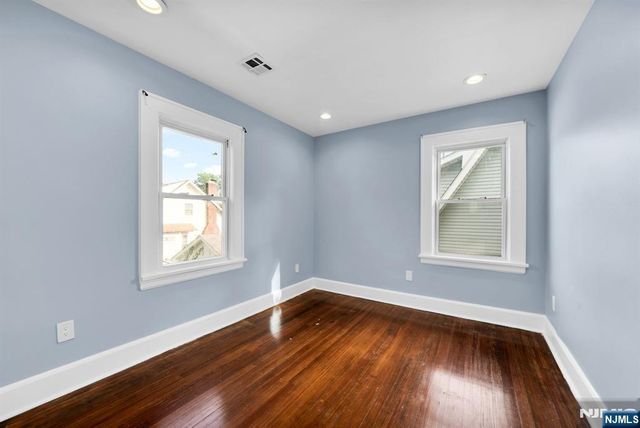 61 Buena Vista Avenue, Hawthorne, NJ 07506