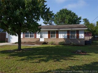 3249 Glenmore Drive, Hope Mills, NC 28348