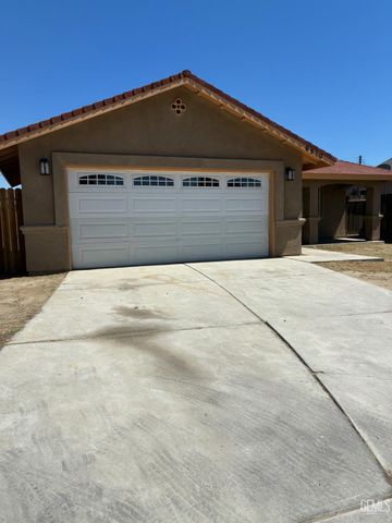 6810 Lowry Street, Bakersfield, CA 93307