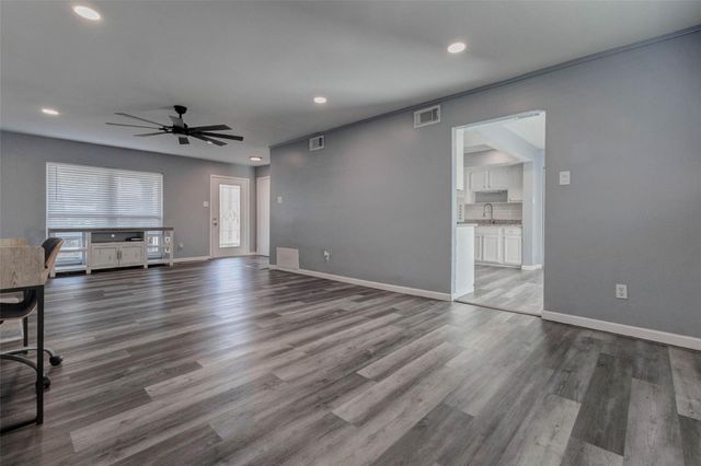 14219 Cypress View Drive, Cypress, TX 77429