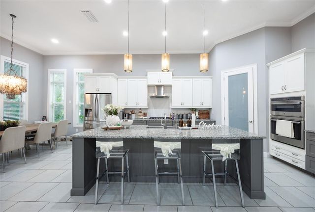 14006 QUARRY LAKE ROAD, Lithia, FL 33547