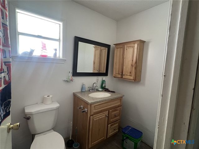 1741 Westerlund Grade Road, Port Lavaca, TX 77979