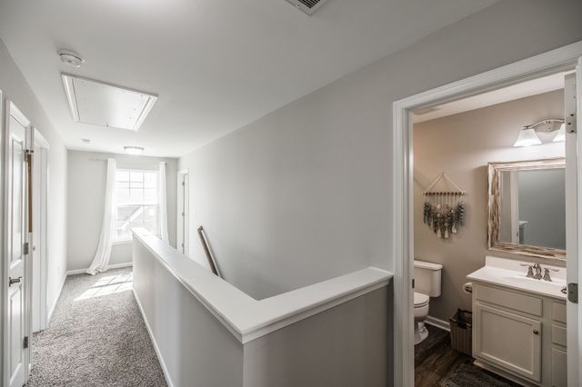 156 Hackney Ln, Gallatin, TN 37066