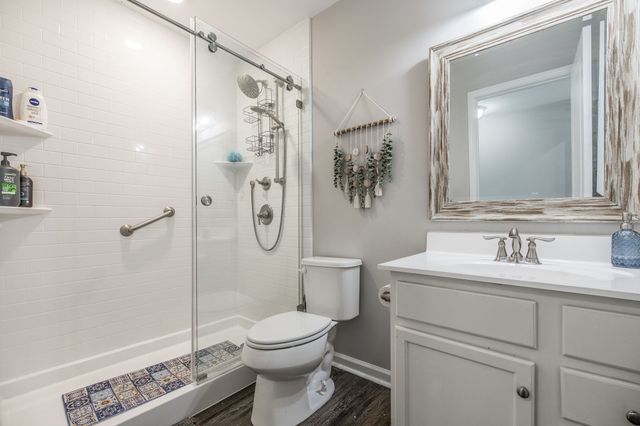 156 Hackney Ln, Gallatin, TN 37066